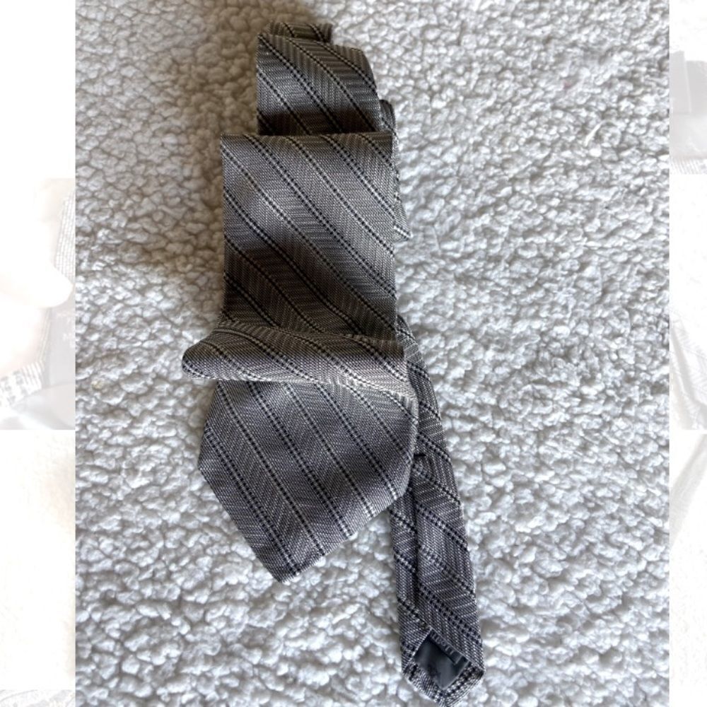 Robert Talbott Silk Tie   - Picture 2 of 9
